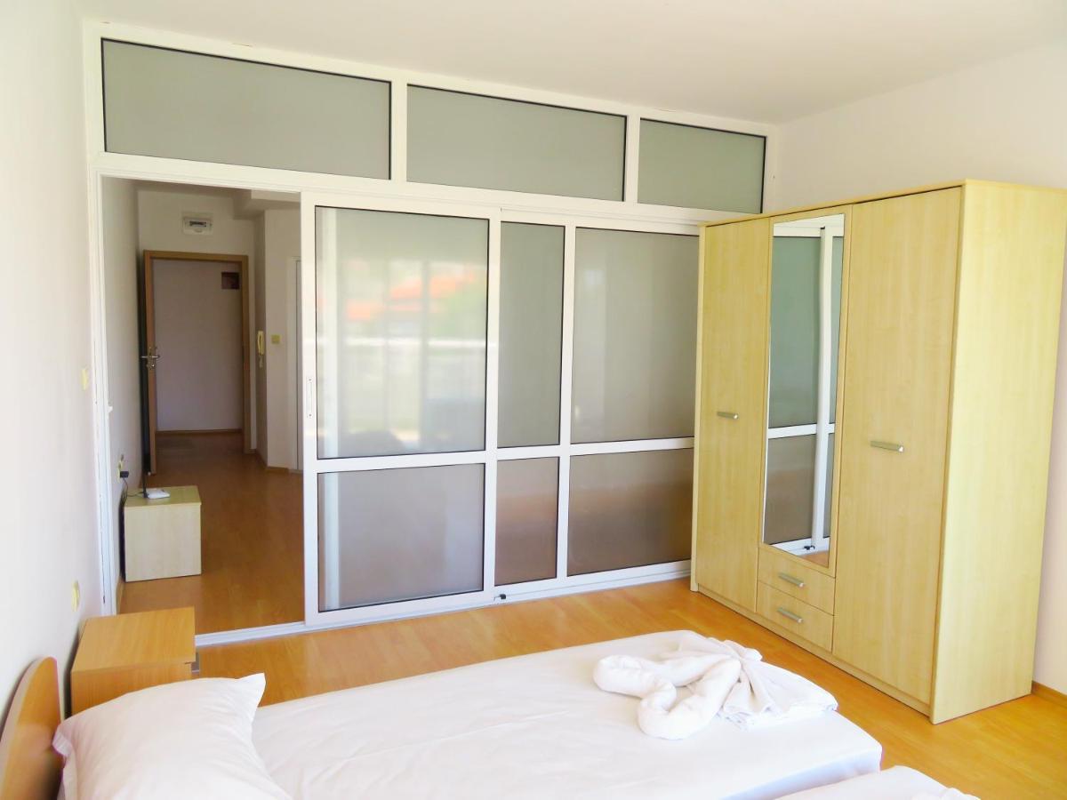 Апартамент Съни Хаус - Sunny House Apartment Byala  Buitenkant foto